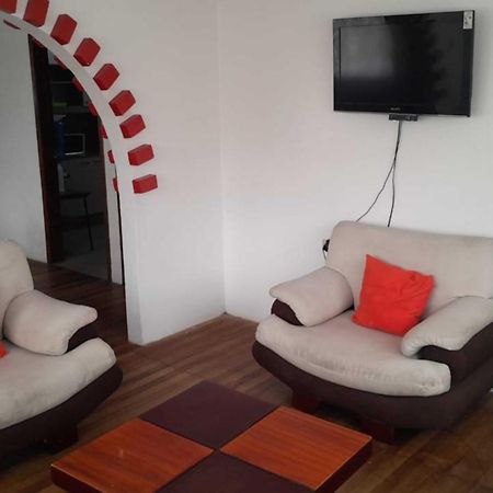 Dulce Departamento Familiar La Pradera Leilighet Loja Eksteriør bilde